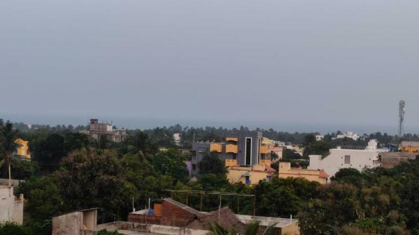 高级洋房, Eagle Nest Residency