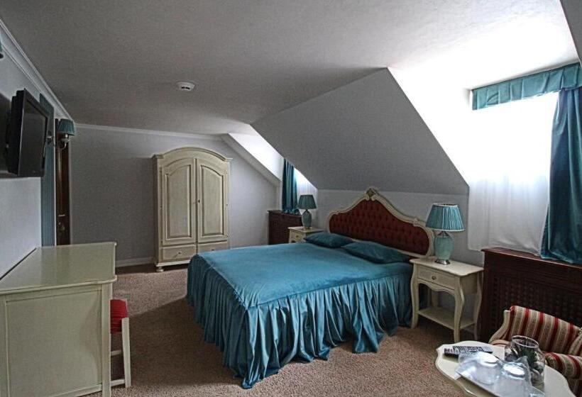 חדר דלוקס, Pensiunea Adolescenta