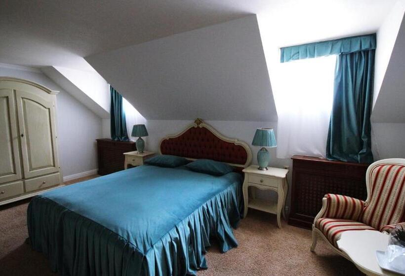 חדר דלוקס, Pensiunea Adolescenta