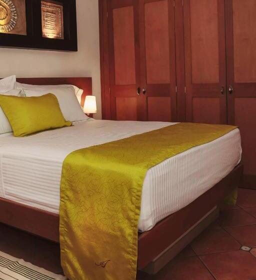 جناح غرفتين نوم, Alcazar Suites