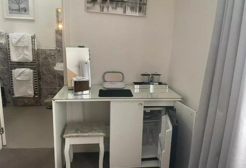 キングサイズベッドのスタンダードルーム, Abbey House