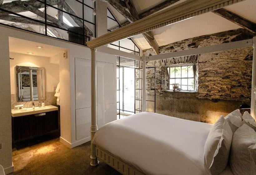 디럭스 스위트, Anran At Tidwell Farm