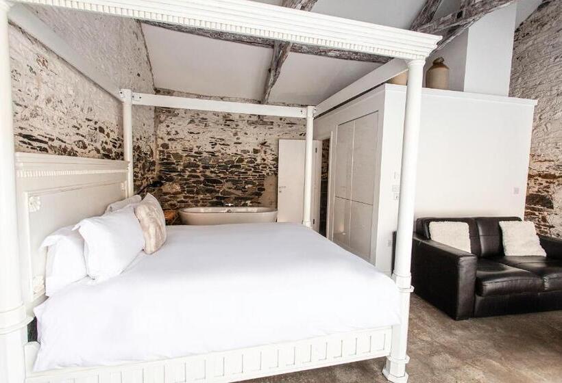 클래식 스위트, Anran At Tidwell Farm