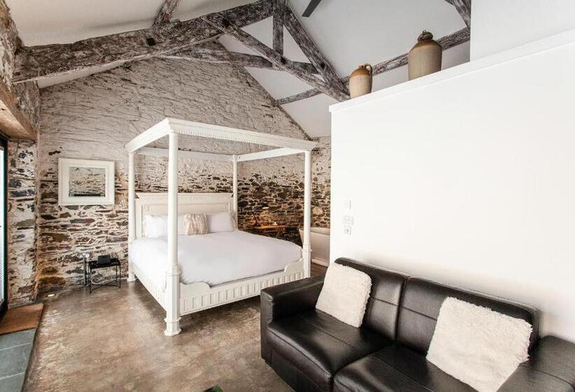 클래식 스위트, Anran At Tidwell Farm