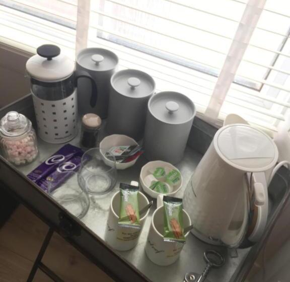 带大床的豪华间, Cartref Guest House