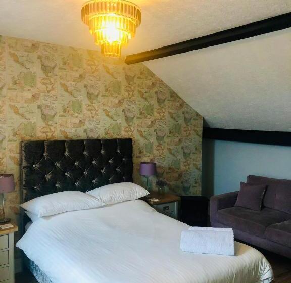 标准三人间, Cartref Guest House