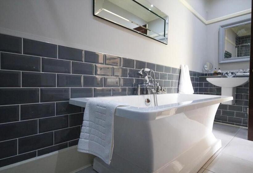 غرفة قياسية سرير كينج, Gellihaf House