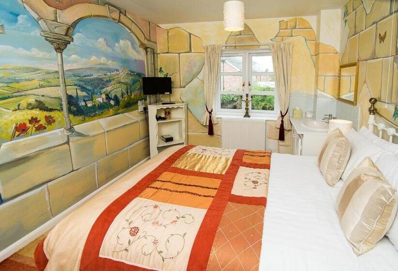 شقة ديلوكس غرفة واحدة, Heywood Hall