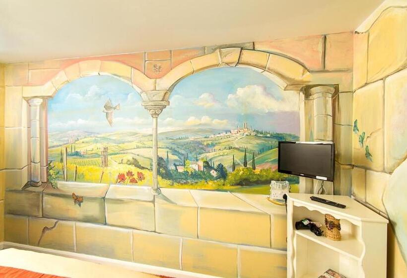 شقة ديلوكس غرفة واحدة, Heywood Hall