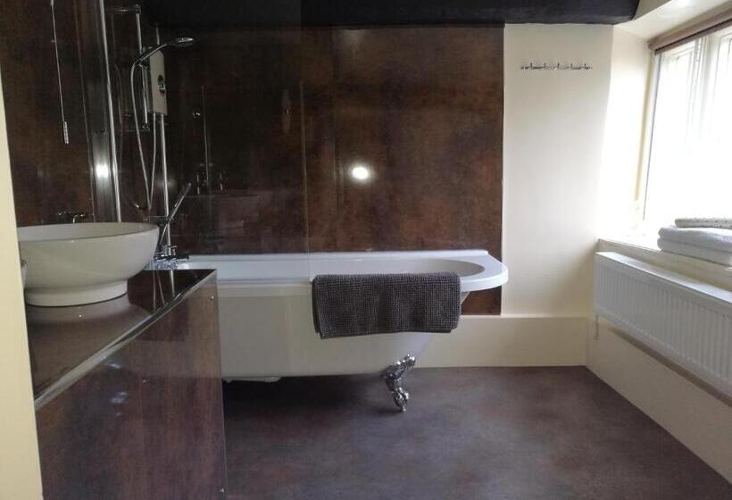 غرفة قياسية سرير كينج, Longbridge House