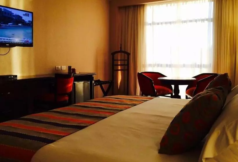 اتاق استاندارد با تخت بزرگ, Carnaval Hotel Casino