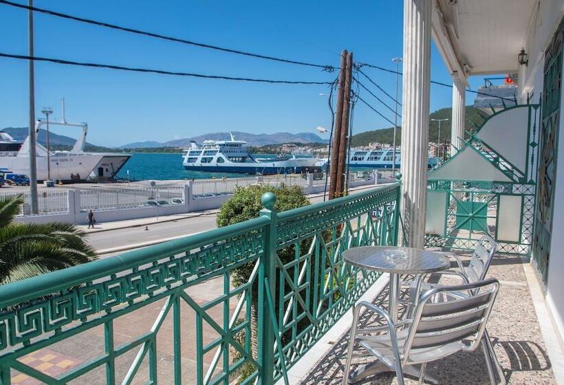 Номер Стандарт Трехместный, Astoria
