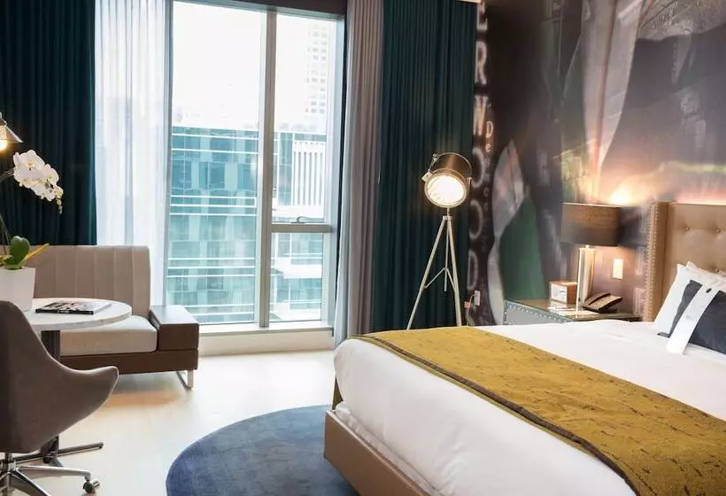 身障者適用スタンダードルーム, Indigo   Los Angeles Downtown, An Ihg