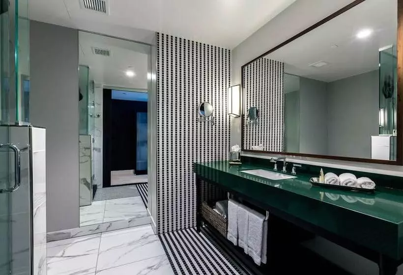 身障者適用スタンダードルーム, Indigo   Los Angeles Downtown, An Ihg