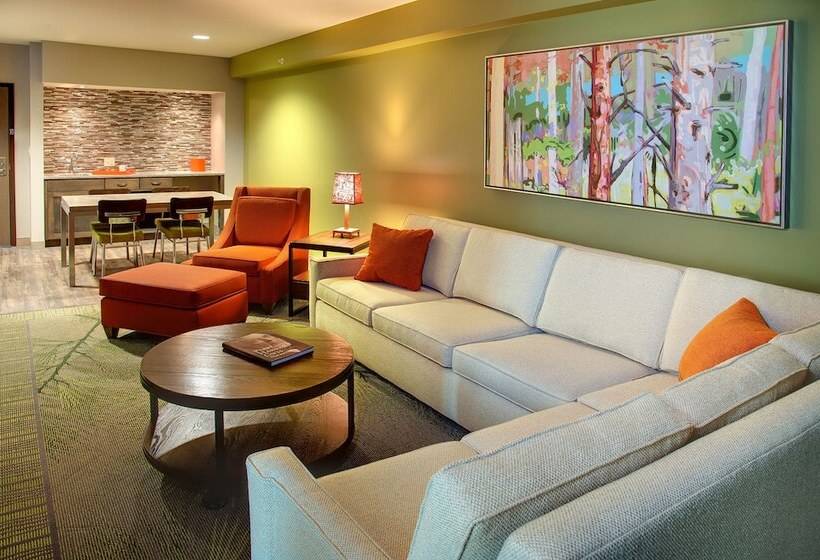 סוויטה מותאמת לאדם עם מוגבלויות, Indigo Traverse City, An Ihg