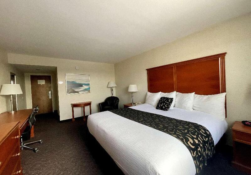 חדר סטנדרט עם נוף, Indigo Traverse City, An Ihg