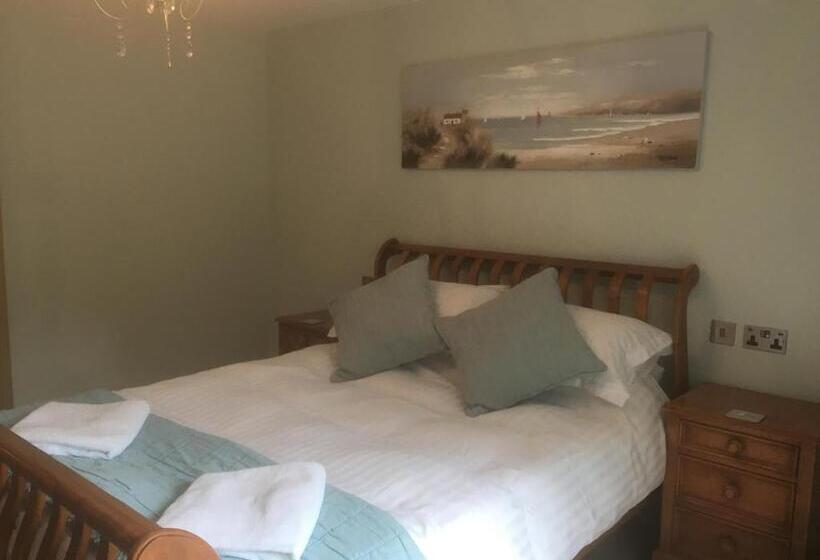 חדר סטנדרט עם מיטת קינג, The Waterwheel