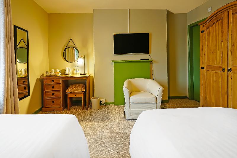 Номер Стандарт, The White Horse