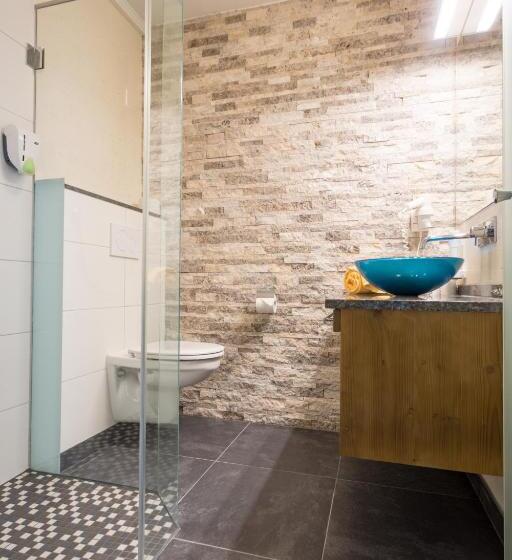 غرفة كومفورت ثلاثية, Mountainclub Hotel Ronach