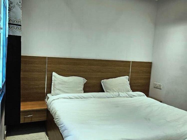 豪华房间, Vrinda Resort By Dcrest Vridavan