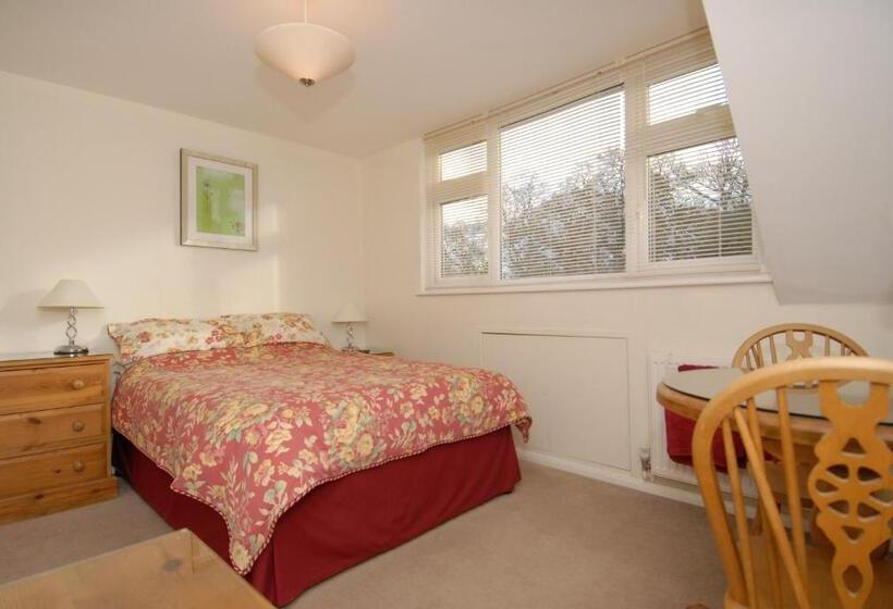 חדר סטנדרט חדר אמבטיה משותף, Abacus Bed And Breakfast, Blackwater, Hampshire