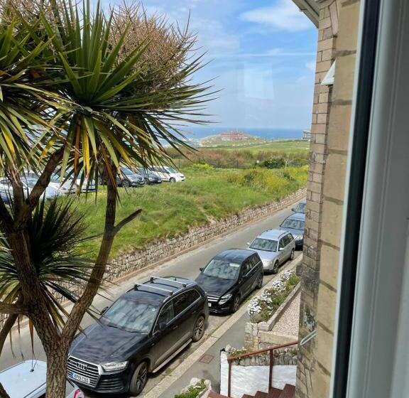 Номер Стандарт Вид на Море, Breakers Guest House