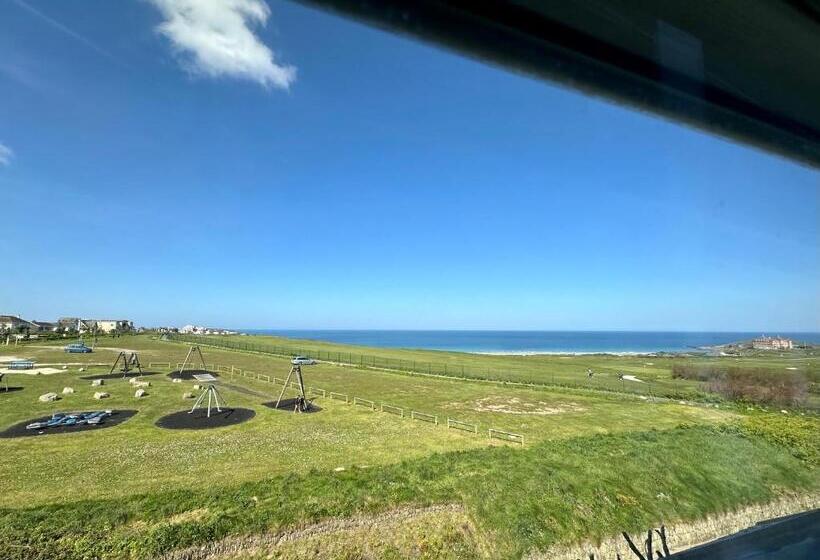 Номер Стандарт, Breakers Guest House