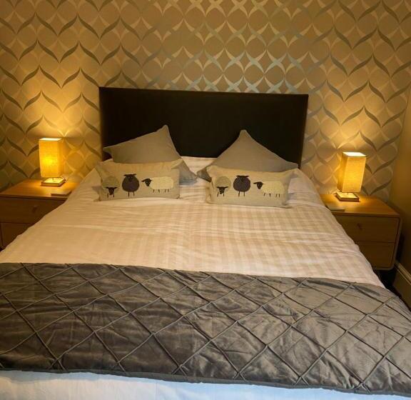 Номер Стандарт, The Babbling Brook