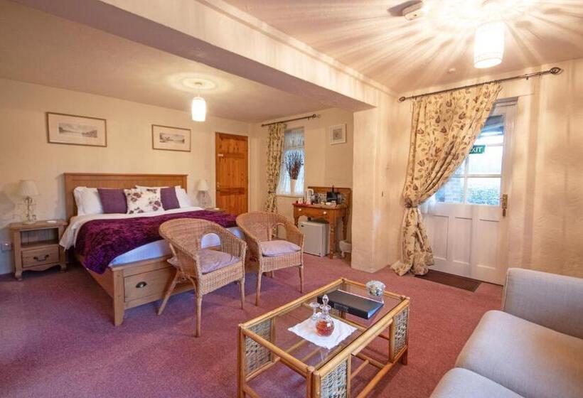 Стандартный Номер Кровать Кинг, Magpies Lodge