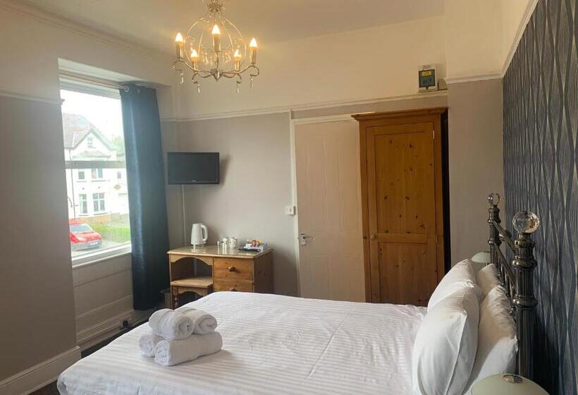 标准间, The Wylfa