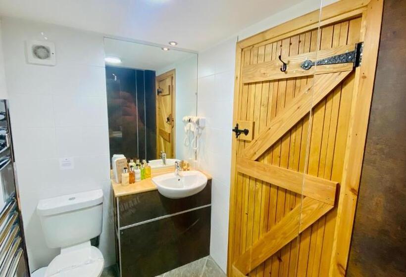 Номер Стандарт, Aultguish Inn