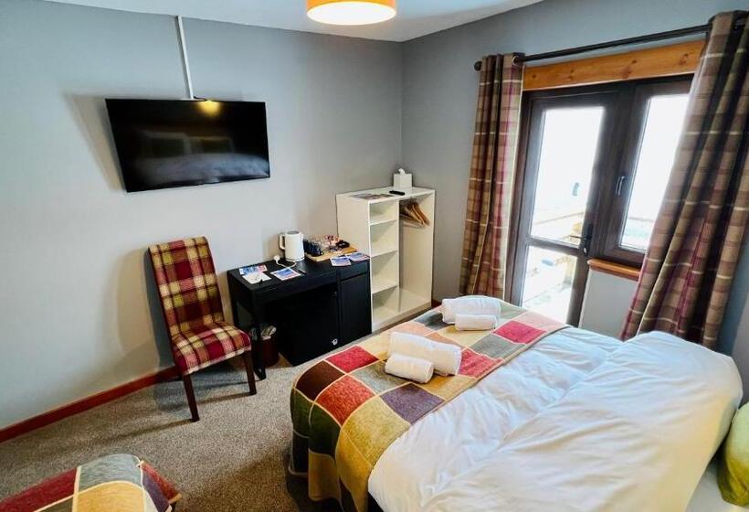 Семейный Номер, Aultguish Inn