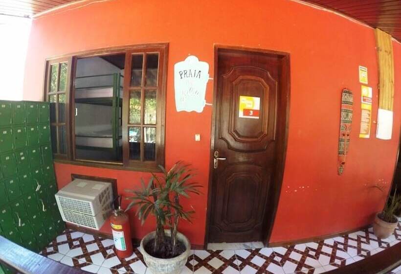 تختخواب در اتاق مشترک, Beach House Ilha Grande   Hostel