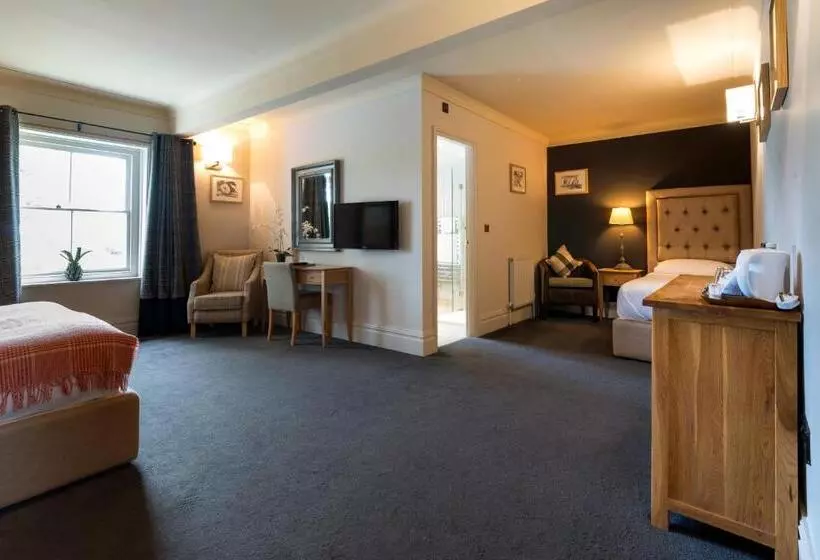 Family Room, Derby Arms