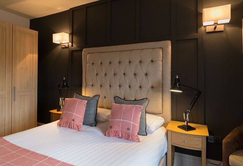 ファミリールーム, Derby Arms