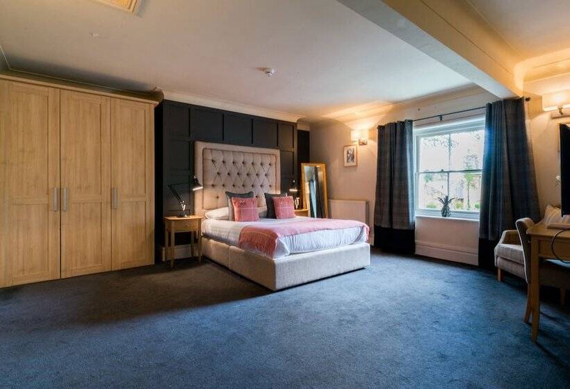 ファミリールーム, Derby Arms