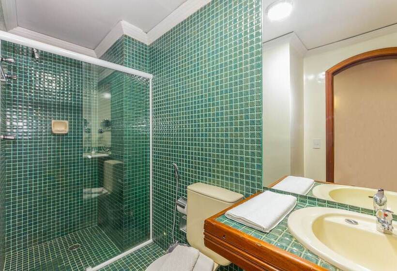 Deluxe Driepersoonskamer, Euro Suite Campos Do Jordão By Nacional Inn