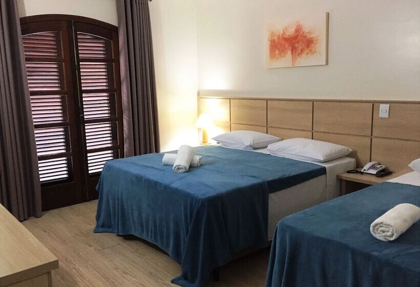 Deluxe Driepersoonskamer, Euro Suite Campos Do Jordão By Nacional Inn