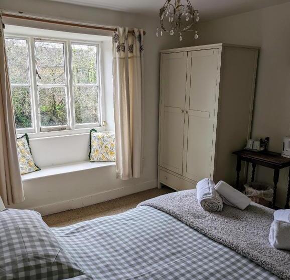 豪华房间, Bartholomew Arms