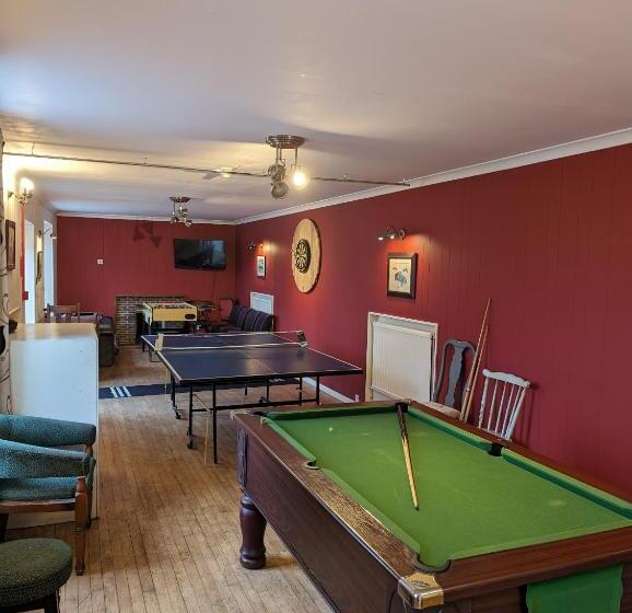 基本间, Bartholomew Arms