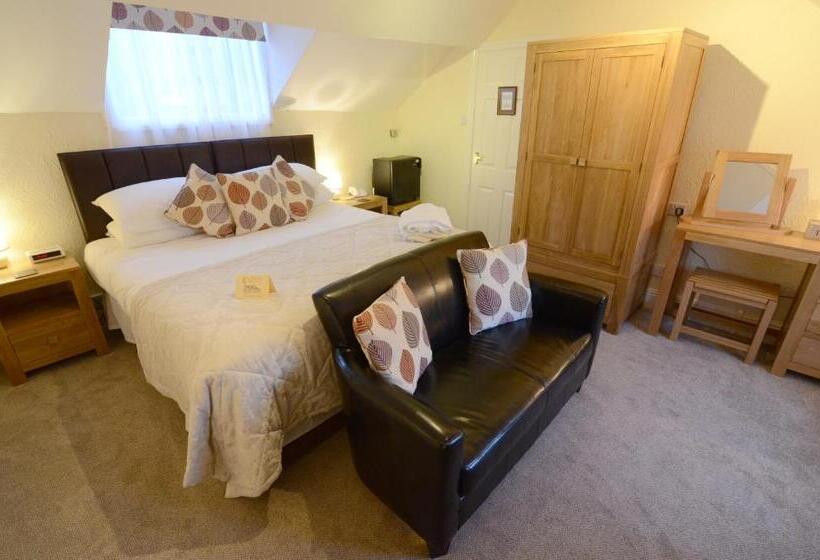 غرفة قياسية رباعية, Ellerby Country Inn