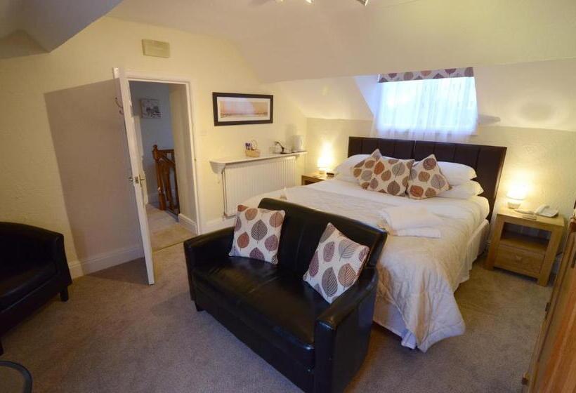 غرفة قياسية رباعية, Ellerby Country Inn