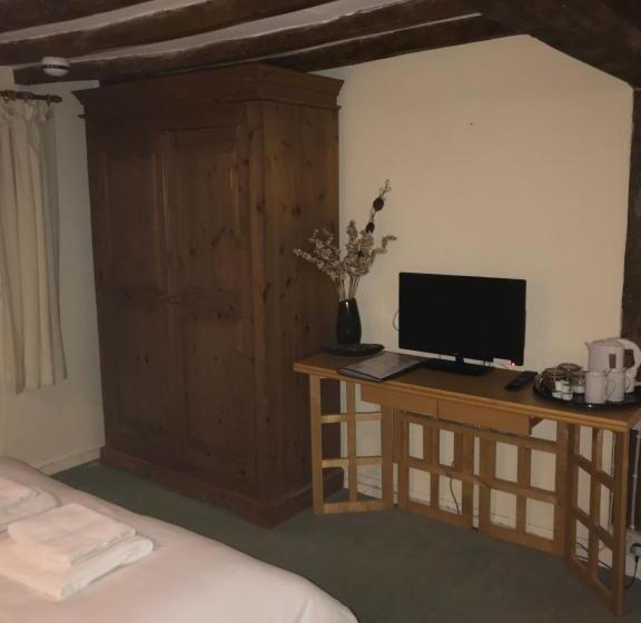 غرفة قياسية, The Pear Tree