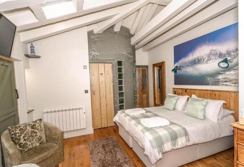 חדר דלוקס נוף לגינה, Bradleigh Lodge