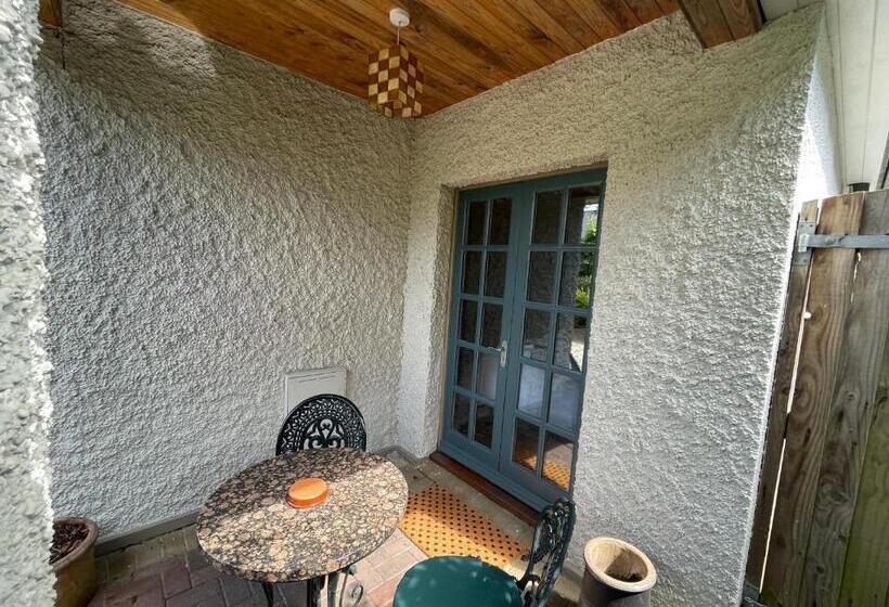 Номер Стандарт, Bradleigh Lodge
