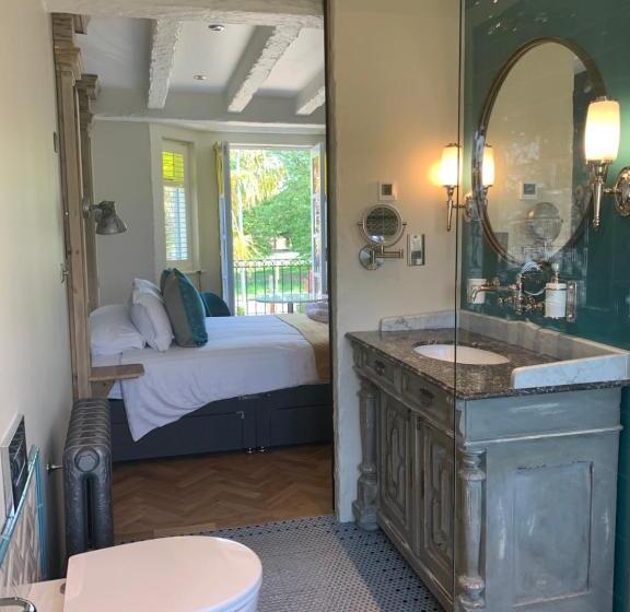 Люкс Deluxe Кровать Кинг, Bradleigh Lodge