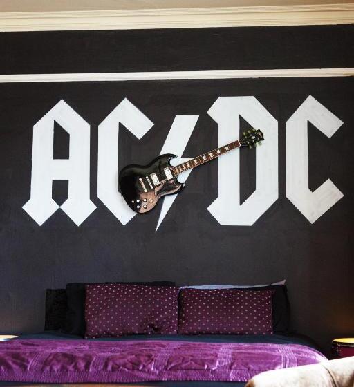 带大床的高级房间, The Saddle Inn