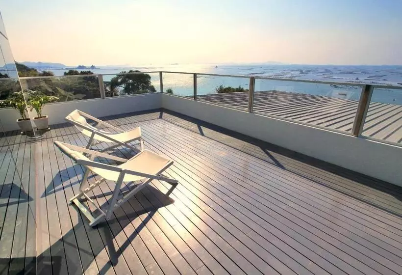 ペントハウススイート, Balcony Seaside Sriracha Hotel & Serviced Apartments