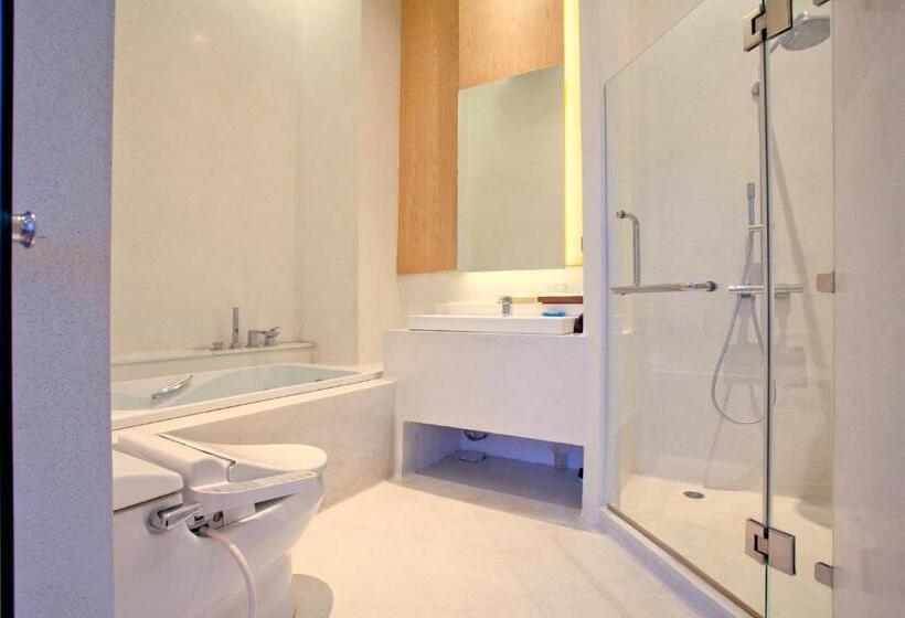 Пентхаус Люкс, Balcony Seaside Sriracha Hotel & Serviced Apartments