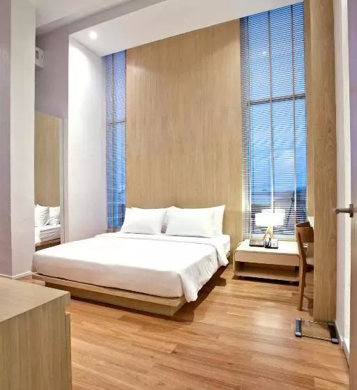 ペントハウススイート, Balcony Seaside Sriracha Hotel & Serviced Apartments